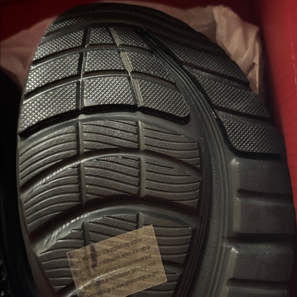 ❤️New True Religion Black Sneakers with Silver Rhinestones - Picture 6 of 6